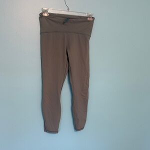 Light Green High-Waisted Leggings- Lulu Lemon